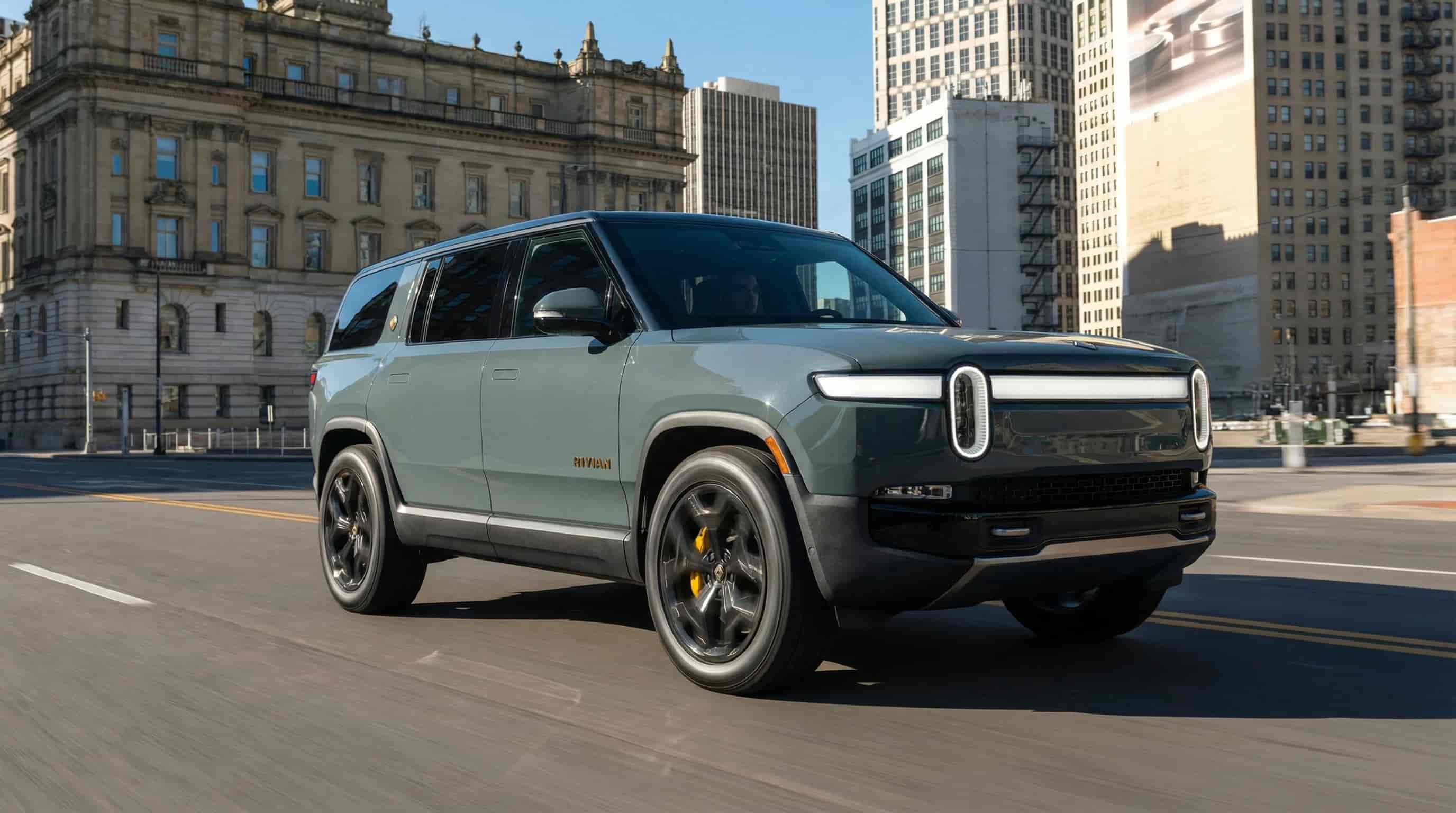 2026 Rivian R1S Quad Motor Launch Edition Max Pack