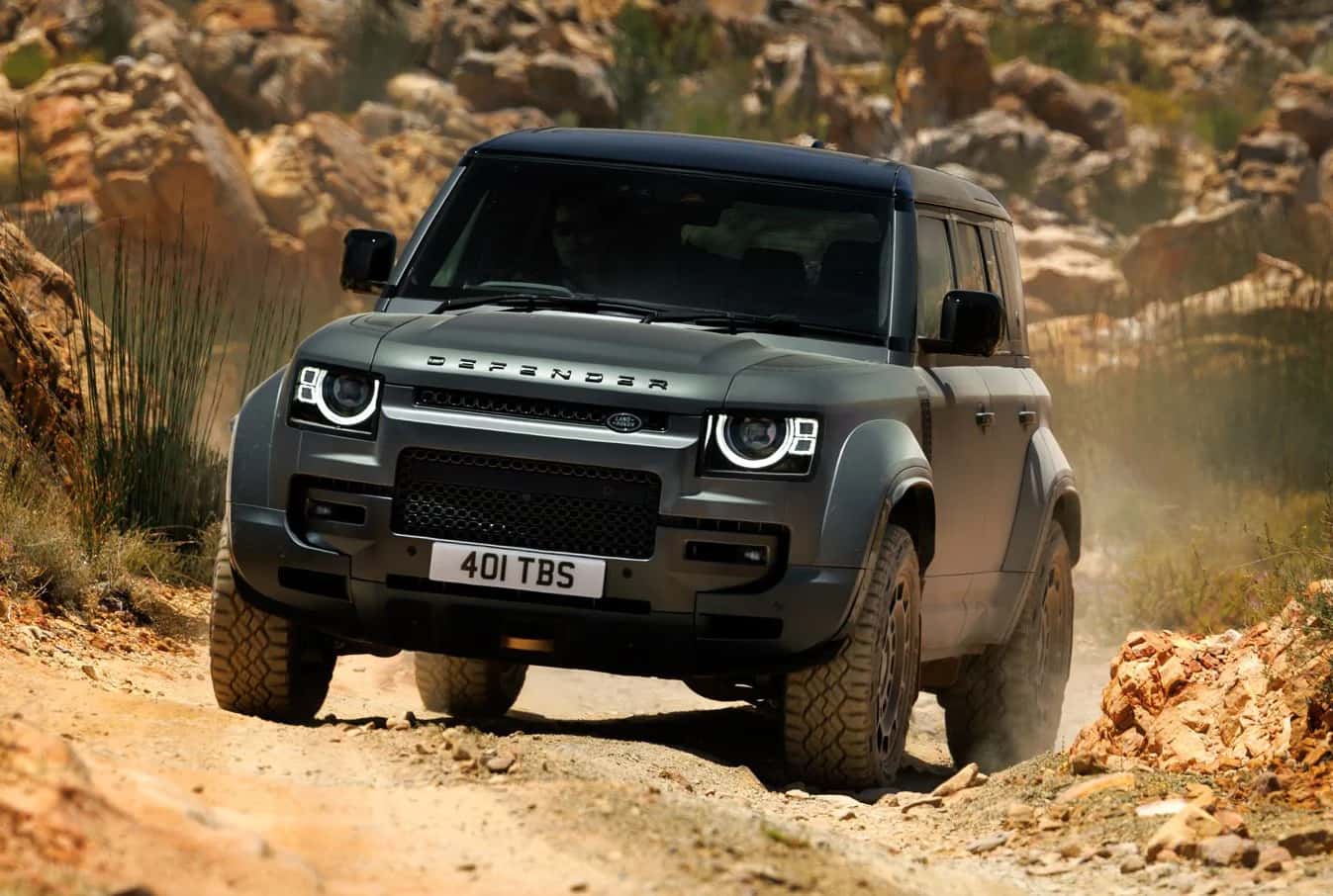 2025 Land Rover Defender P635 OCTA