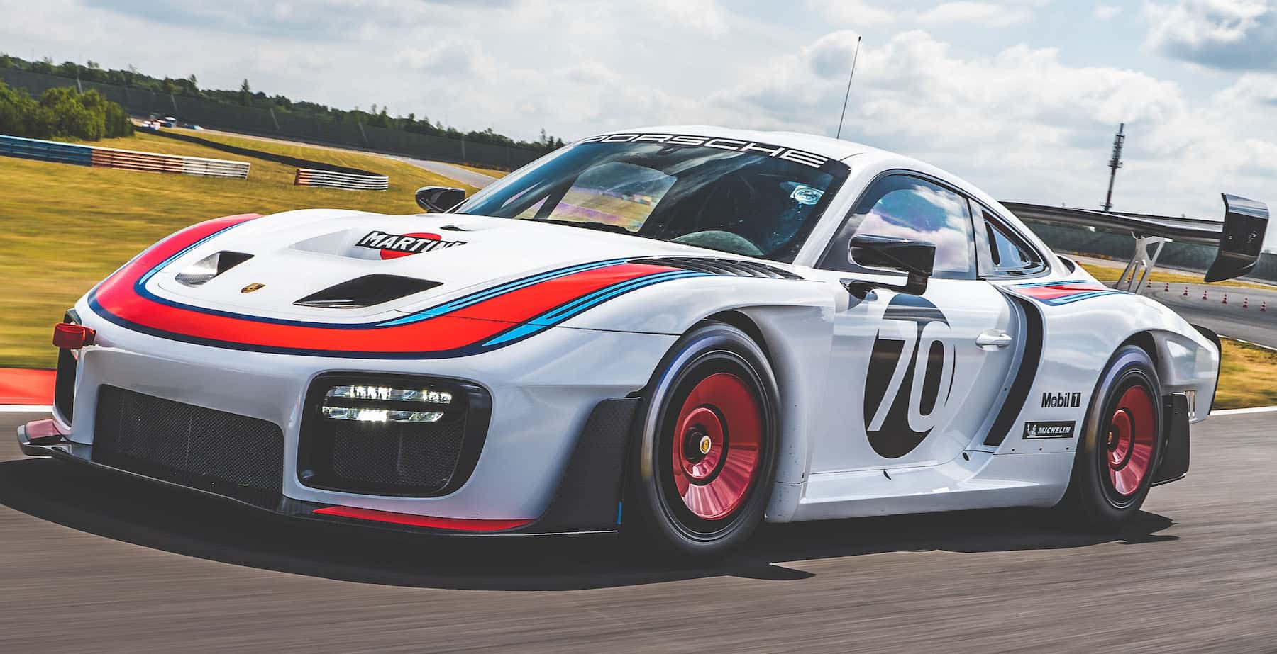 2019 Porsche 935 2DR Coupe