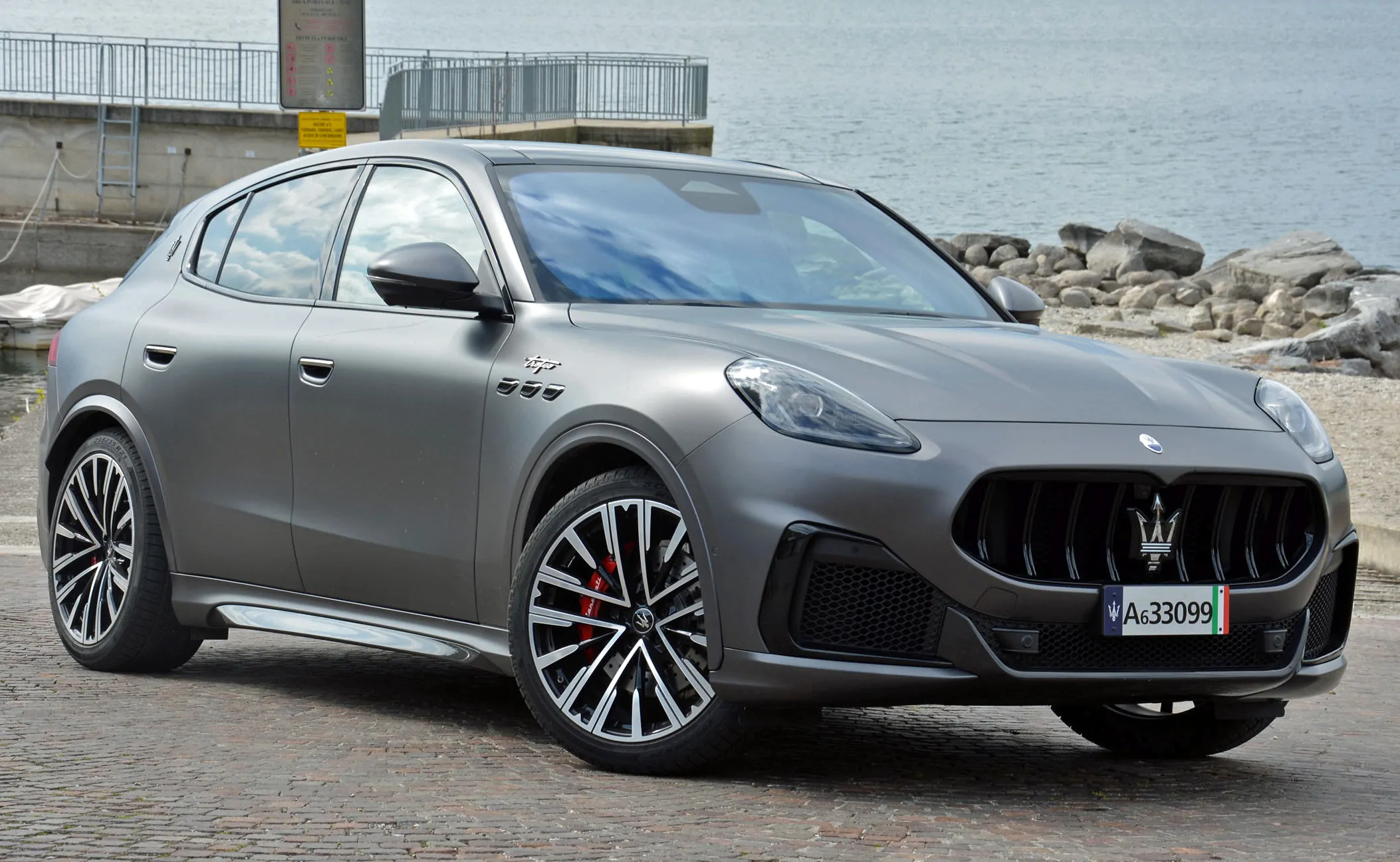 2023 Maserati Grecale Trofeo AWD