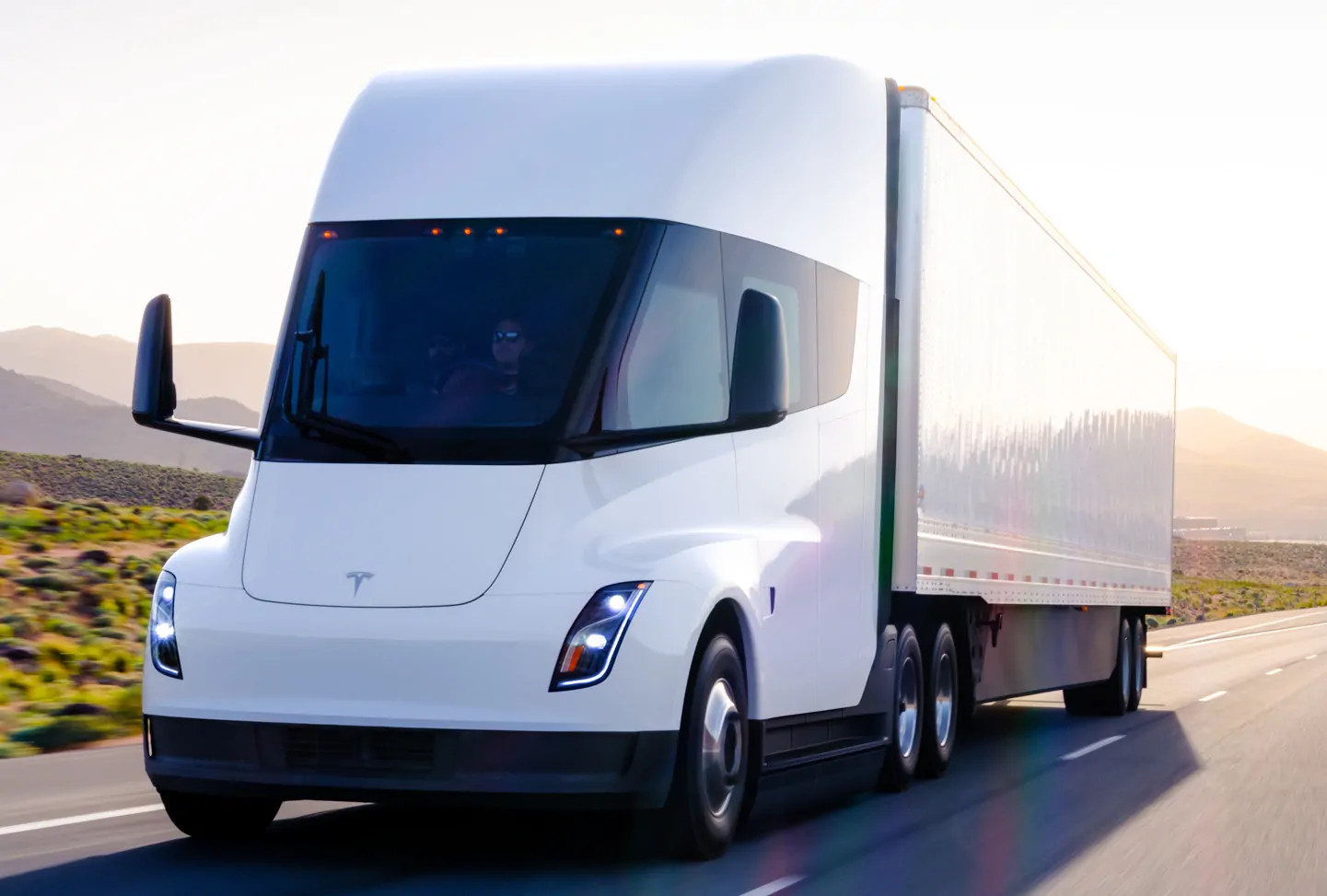2022 Tesla Semi Truck Full Load (82K lbs)