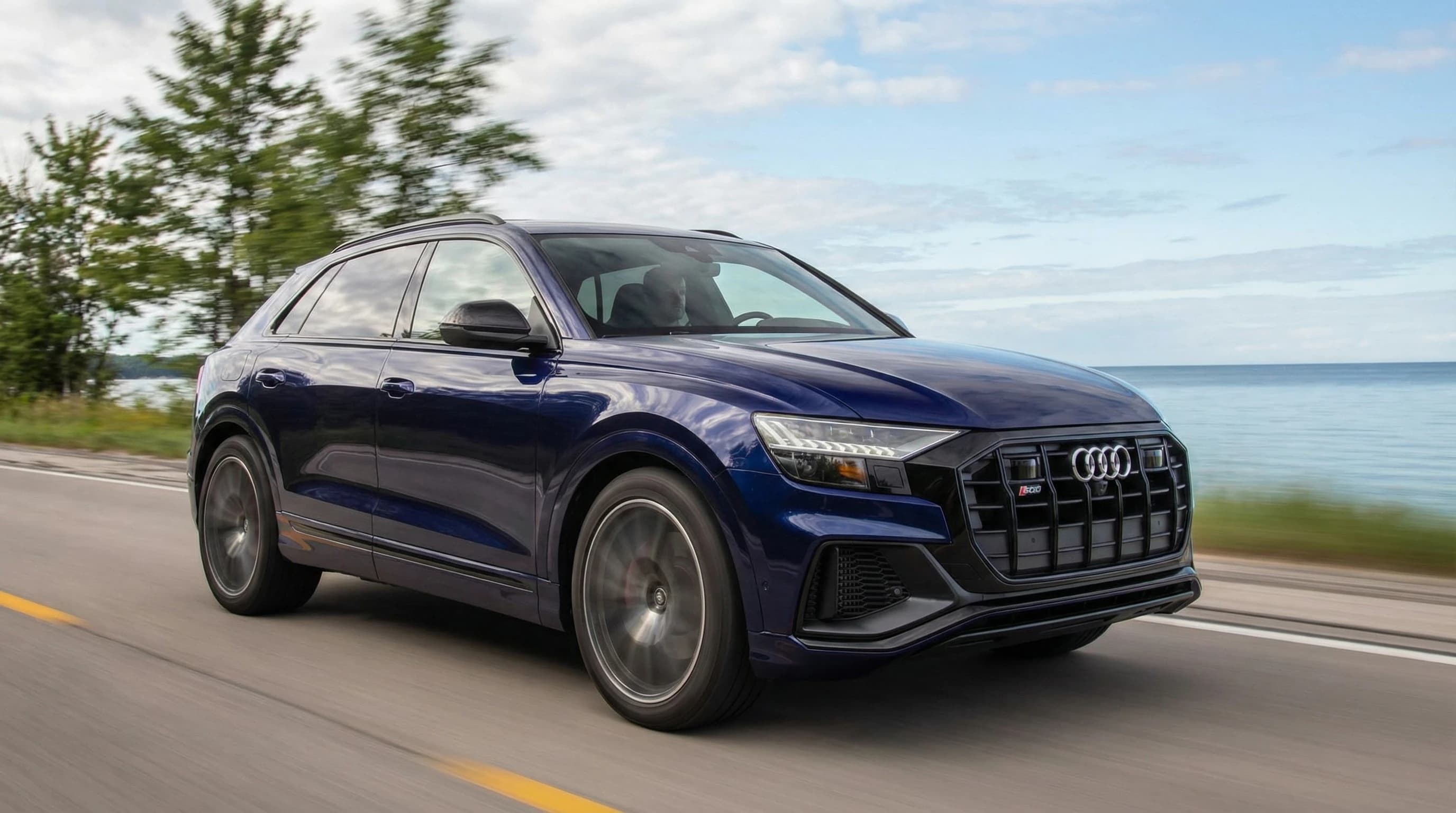 2025 Audi SQ8 Premium Plus 4.0 TFSI quattro
