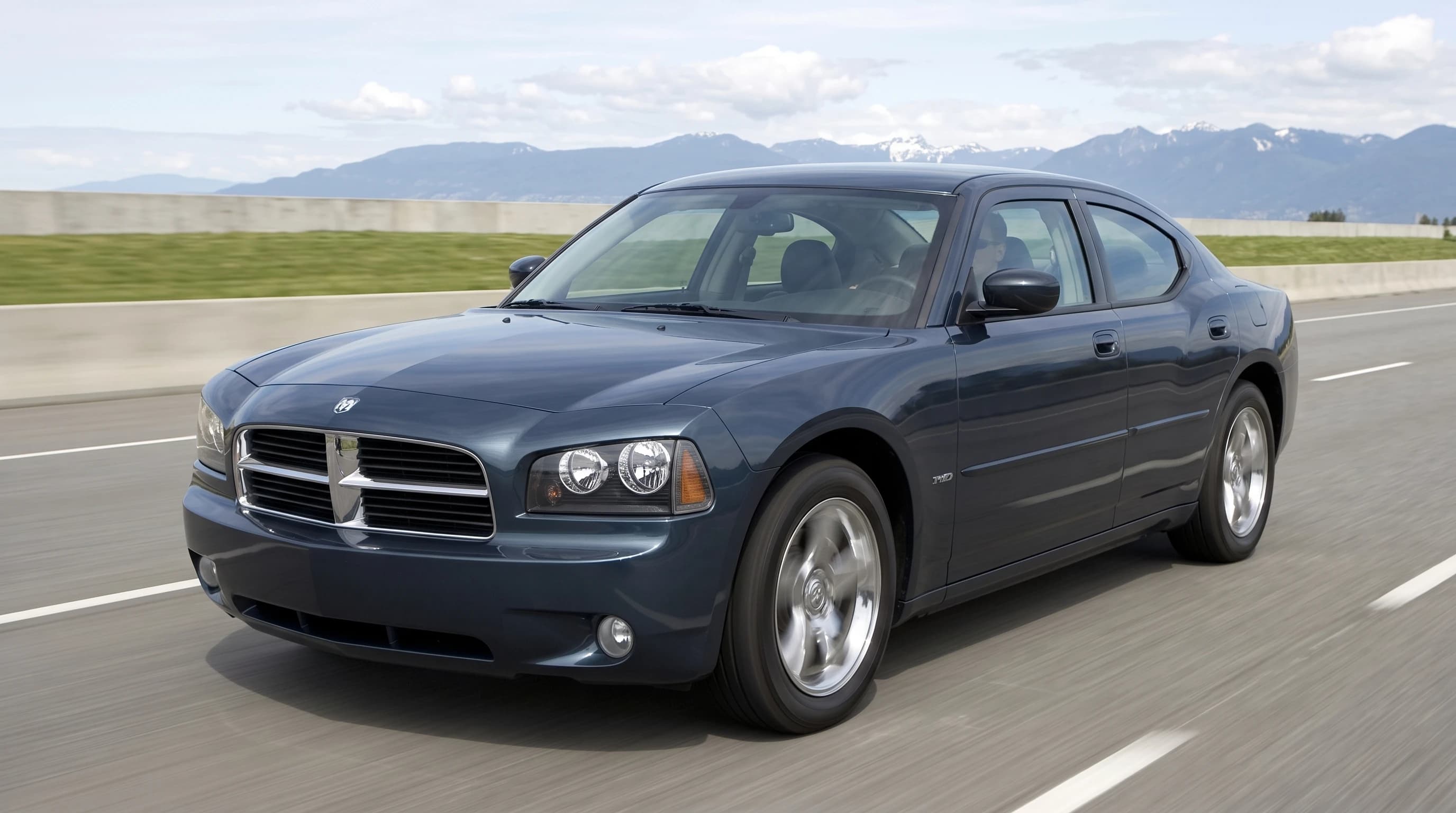 2007 Dodge Charger RT 4DR RWD Sedan