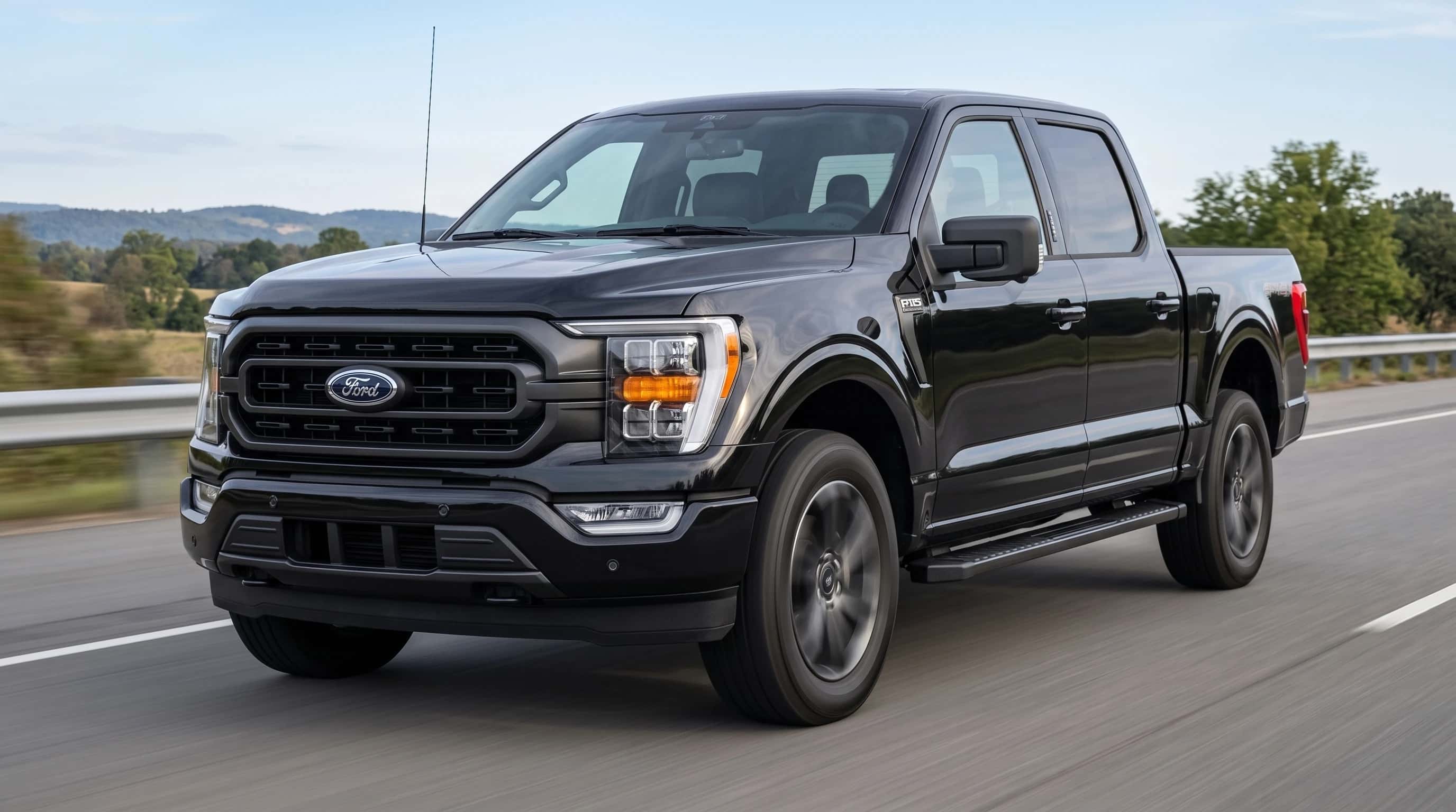2023 Ford F-150 XLT 4WD SuperCrew 5.5' Box