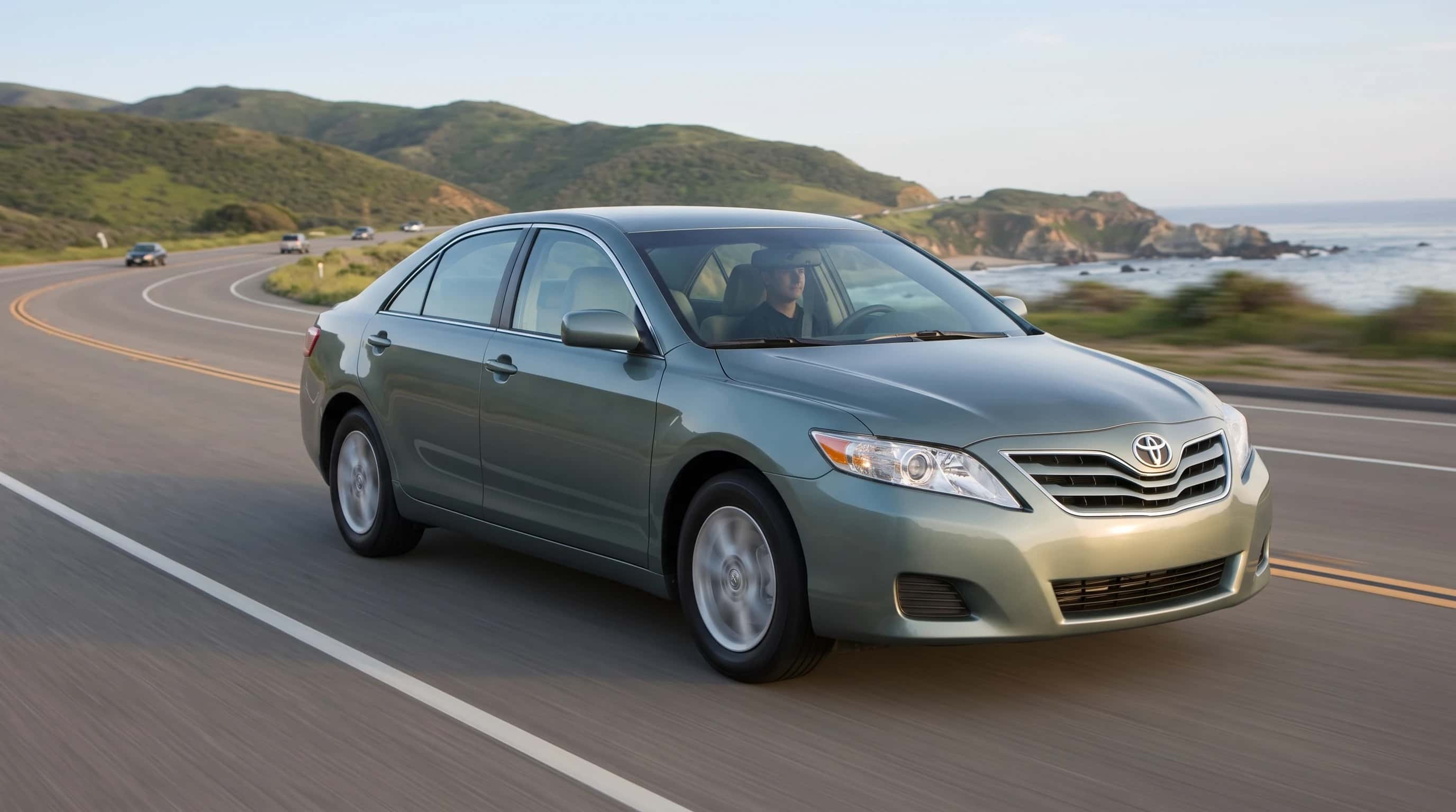 2011 Toyota Camry LE 4DR Sedan