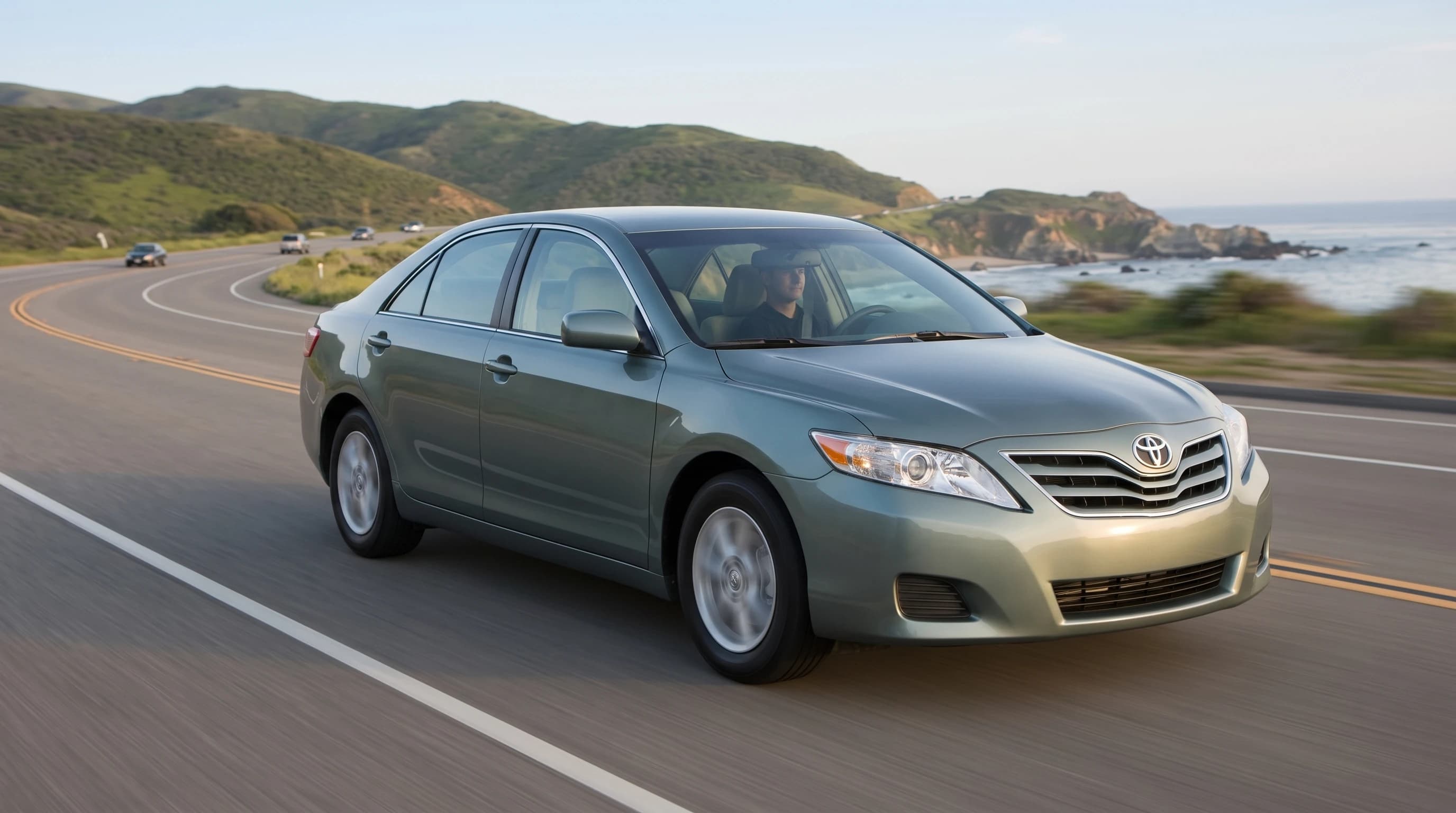 2011 Toyota Camry LE 4DR Sedan